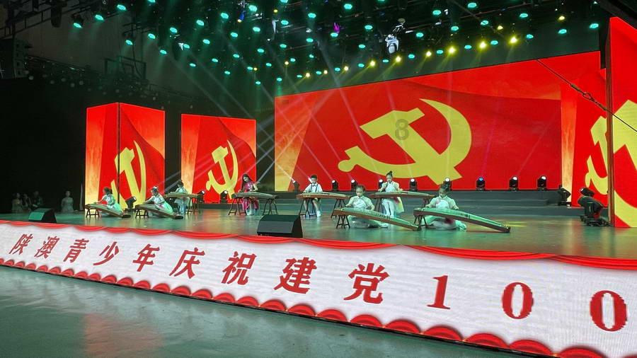 逃出魔术师的房间